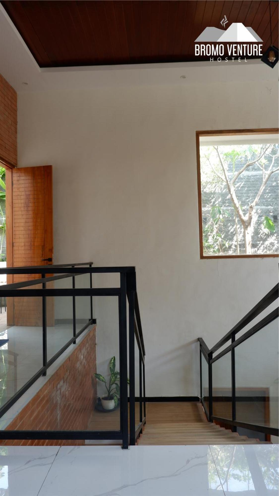 Bromo Venture Hostel Probolinggo Kültér fotó