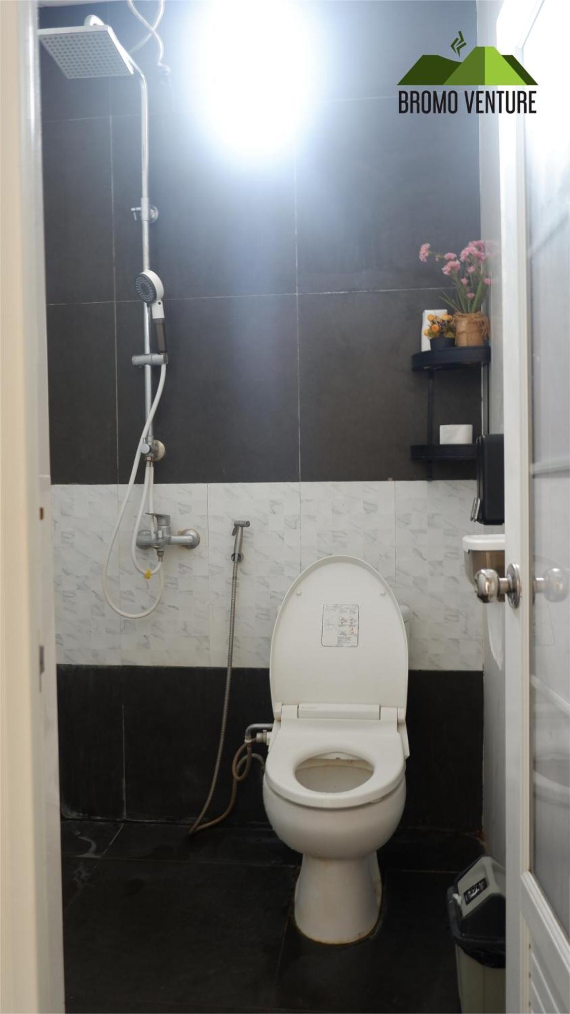 Bromo Venture Hostel Probolinggo Kültér fotó